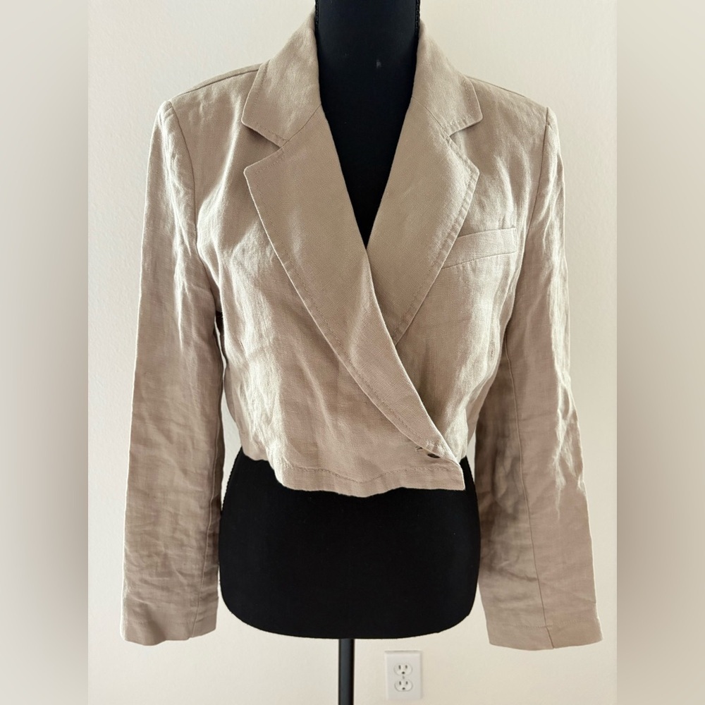 Free People Suit Shop Natural White Cropped Linen Blazer - Size 0
